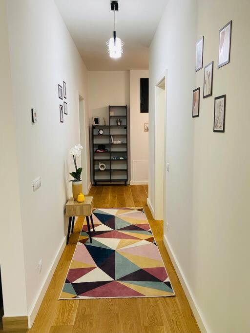 Appartement 8Ight à Braşov Extérieur photo