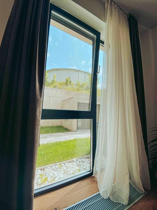 Appartement 8Ight à Braşov Extérieur photo